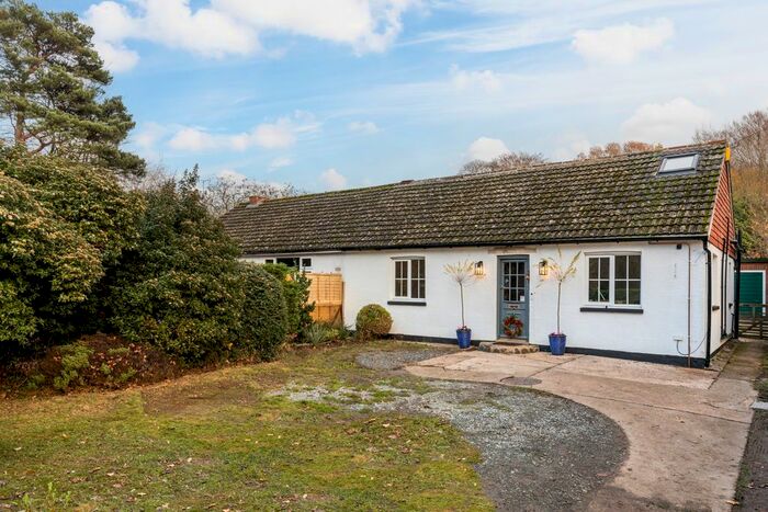 3 Bedroom Semi-Detached Bungalow To Rent In Felcourt Road, Felcourt, East Grinstead, RH19