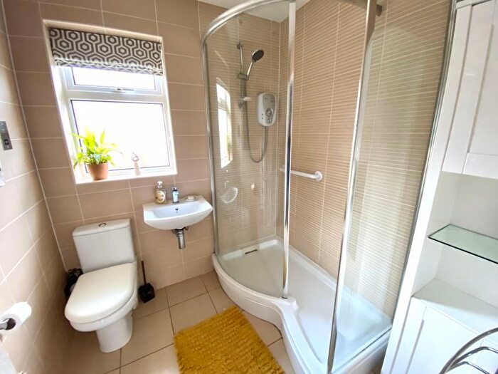 4 Bedroom Detached House For Sale In Lutterworth Road, Whitestone, Nuneaton, CV11