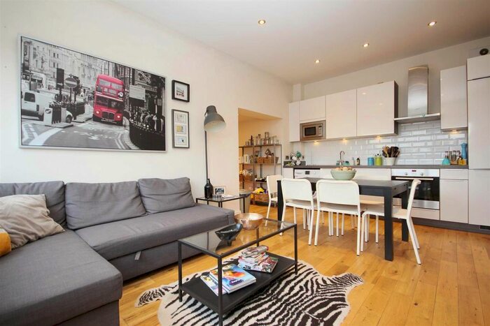 1 Bedroom Flat To Rent In Quant Building, - Church Hill, Walthamstow, E17