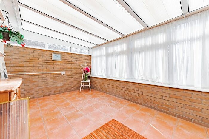 2 Bedroom Detached Bungalow For Sale In Willow Road, Pakefield, NR33