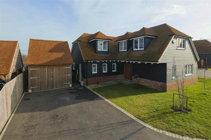 4 Bedroom Detached House For Sale In The Ransleys, Mill Lane, Challock, TN25