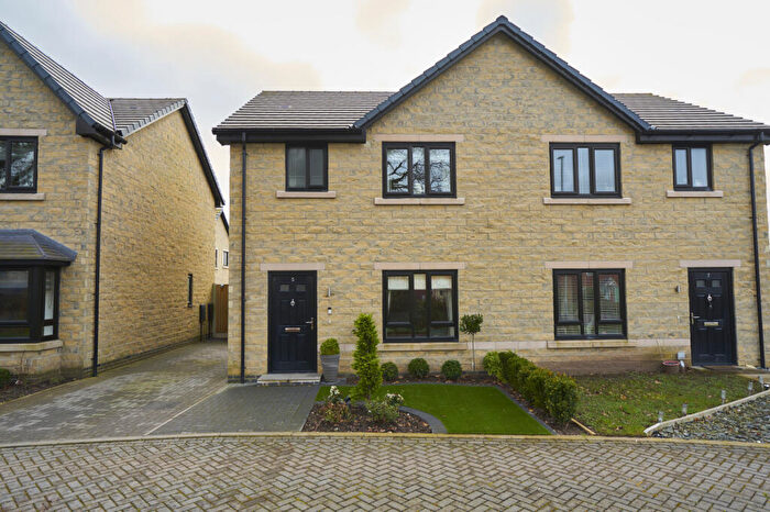 3 Bedroom Semi Detached House For Sale In Sapling Drive, Longridge, PR3
