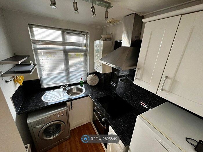 1 Bedroom Maisonette To Rent In Station Road, Filton, Bristol, BS34