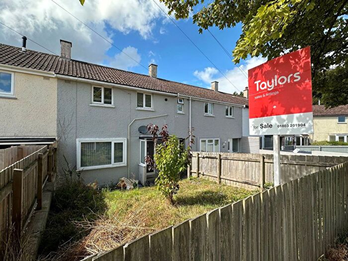2 Bedroom Terraced House For Sale In Grenville Avenue, Torquay, TQ2