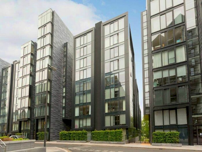 Garage / Parking To Rent In Simpson Loan (Parking Space ), Quatermile, Edinburgh, EH3