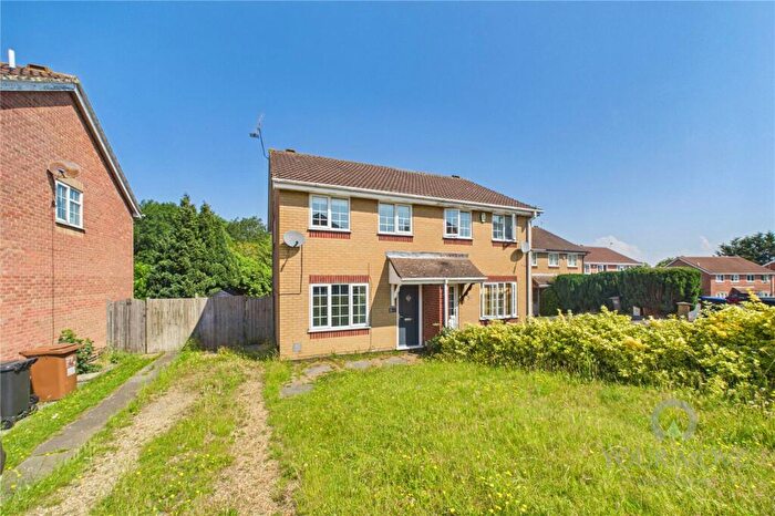 3 Bedroom Semi-Detached House To Rent In Merryhill, West Hunsbury, Northampton, NN4
