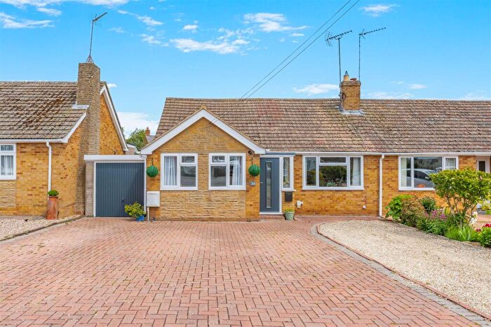 3 Bedroom Semi-Detached Bungalow For Sale In Horton Drive, Middleton Cheney, OX17