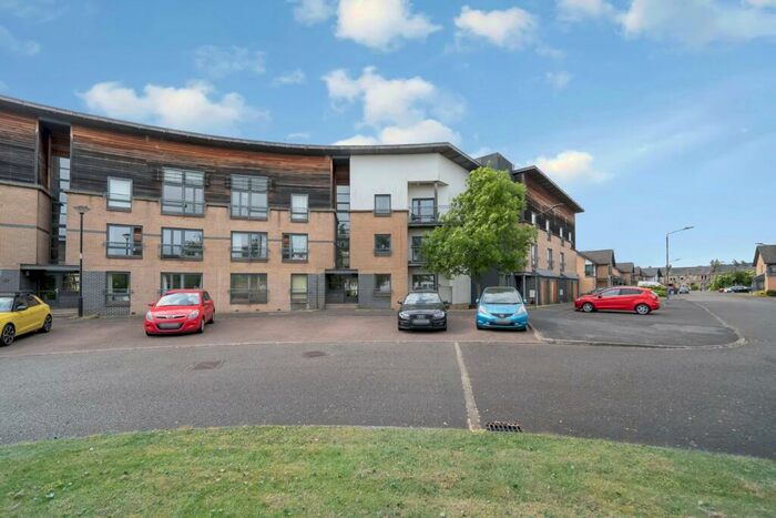 3 Bedroom Flat To Rent In Cooperage Quay, Riverside, Stirling, FK8