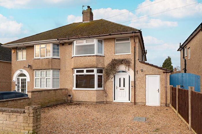 3 Bedroom Semi Detached House For Sale In Town Furze, Headington, OX3