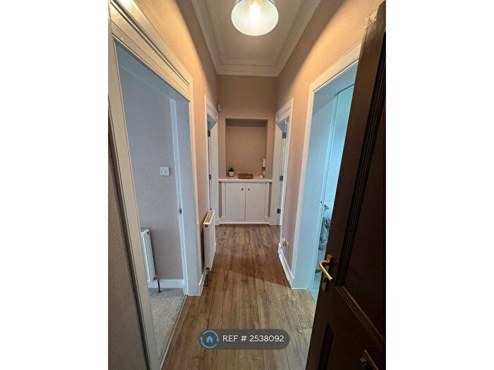 2 Bedroom Flat To Rent In Park Lane, Stirling, FK8