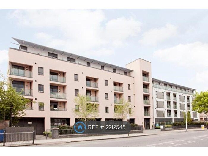 2 Bedroom Flat To Rent In Drayton Park, London, N5