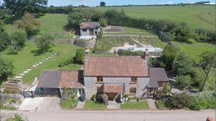 2 Bedroom Detached House For Sale In Canada Coombe, Hutton, BS24