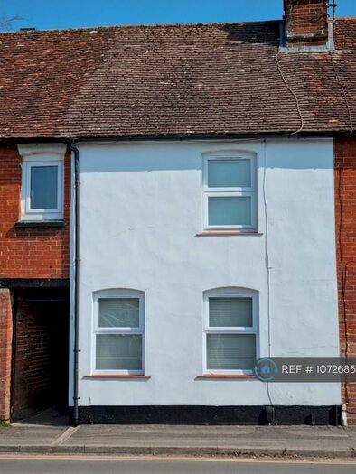 2 Bedroom Terraced House To Rent In The Cottages, Salisbury, SP2