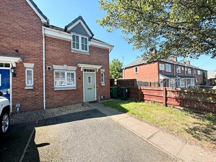 2 Bedroom Property To Rent In Stanley Road, Wolverhampton, WV10