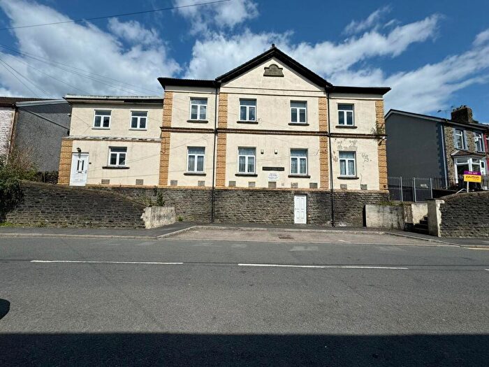 1 Bedroom Flat To Rent In Meadow Hall Court, Caerphilly Road, Senghenydd, CF83