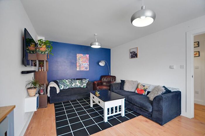 3 Bedroom Property For Sale In Bourne End, Hertfordshire, HP1