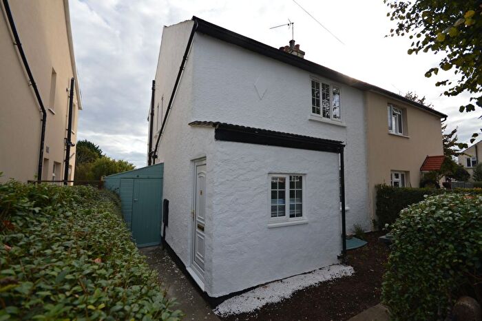 3 Bedroom Property To Rent In Harrington Road, Desborough, Kettering, NN14