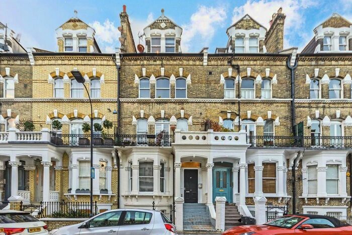 Studio To Rent In Gunterstone Road, London, W14