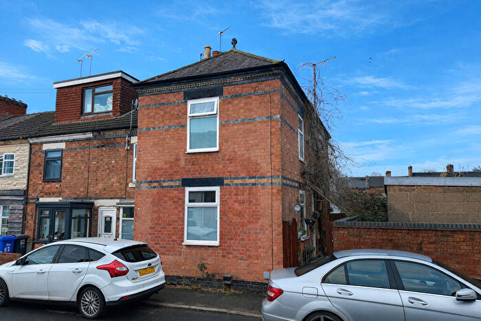 3 Bedroom End Of Terrace House For Sale In Astil Street, Stapenhill, DE15