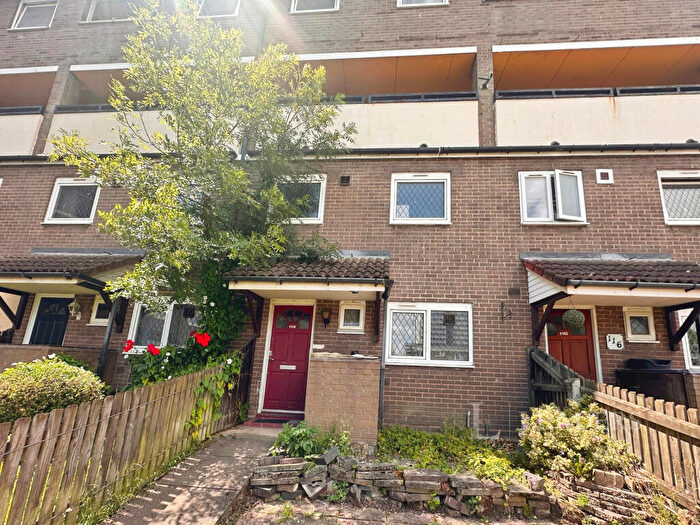 3 Bedroom Terraced House To Rent In Guild Close, Birmingham, B16