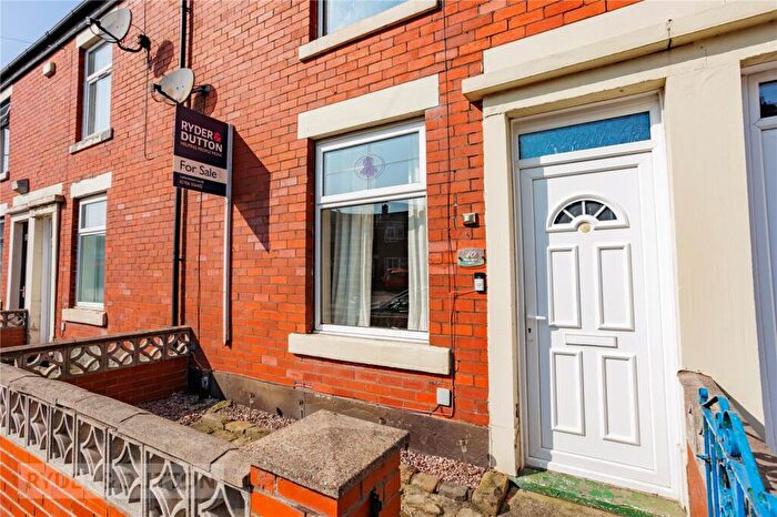 2 Bedroom Terraced House For Sale In Colwyn Street, Castleton, Rochdale, Greater Manchester, OL11