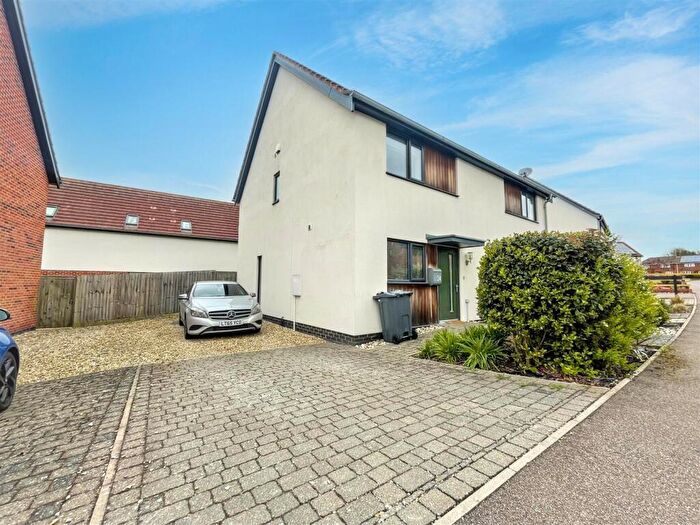 2 Bedroom House To Rent In Hopsack Road, Hingham, Norwich, NR9
