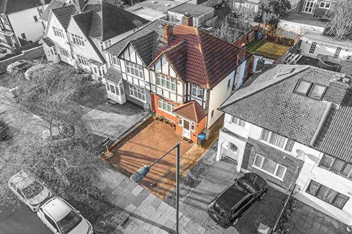 3 Bedroom Semi Detached House For Sale In The Mall, Harrow, HA3