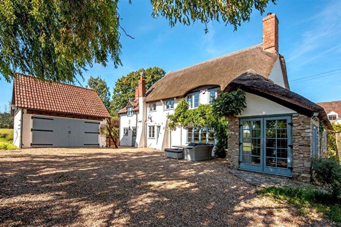 4 Bedroom Detached House For Sale In Trull, Taunton, Somerset, TA3