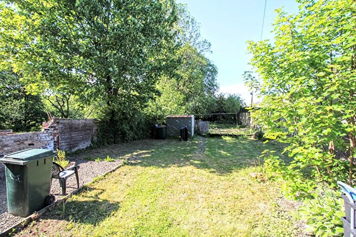 1 Bedroom Flat For Sale In East Main Street, Darvel, KA17