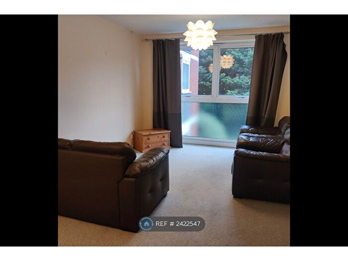 2 Bedroom Flat To Rent In Hagley Road, Birmingham, B16