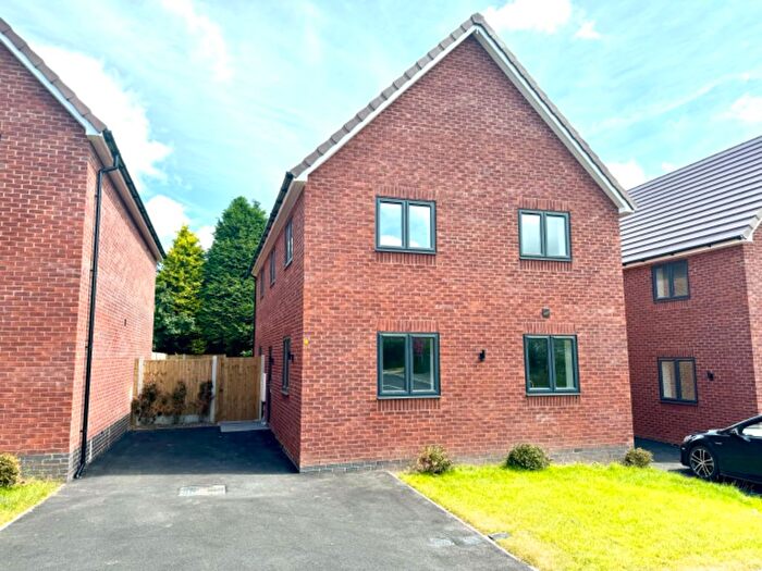 3 Bedroom Detached House To Rent In Eccleshall Road, Loggerheads, Market Drayton, Staffordshire, TF9