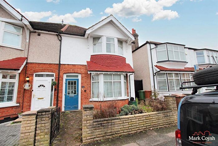 3 Bedroom Semi-Detached House For Sale In Norman Road, Sutton, Surrey, SM1