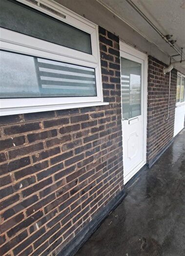 1 Bedroom Property To Rent In Little Lullaway, Basildon, SS15
