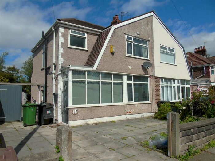 3 Bedroom Semi-Detached House To Rent In Netherton Grange, Bootle, L30