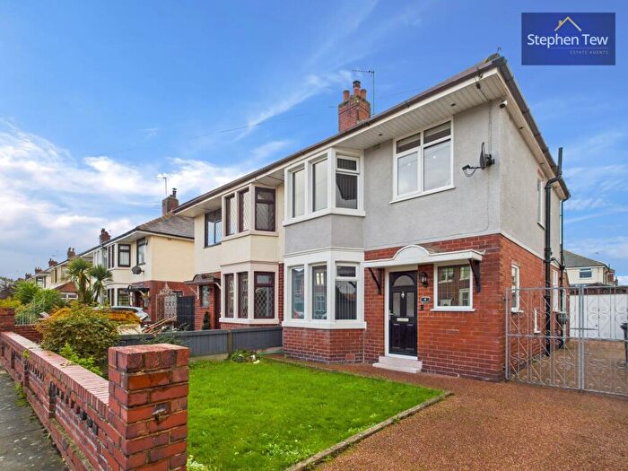 3 Bedroom Semi Detached House For Sale In Longridge Avenue, Blackpool, FY4
