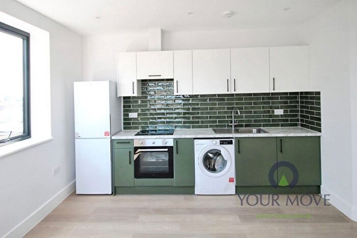 2 Bedroom Flat To Rent In Harpur Street, Bedford, Bedfordshire, MK40