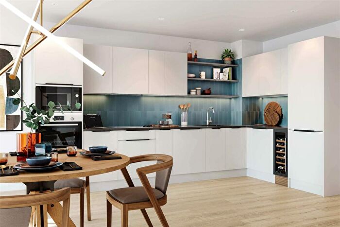 1 Bedroom Flat For Sale In Nathan Way, Plumstead, London, SE28