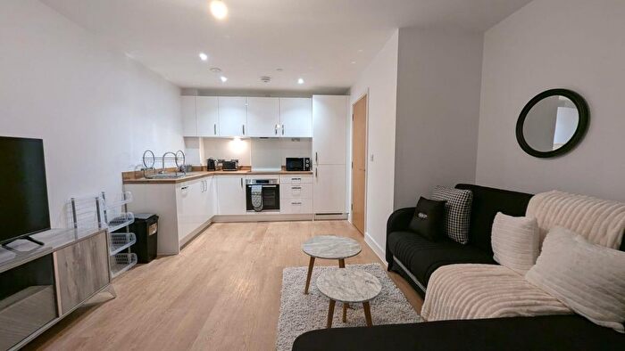 1 Bedroom Flat To Rent In Grapnel Apartments D, Furness Quay, M50