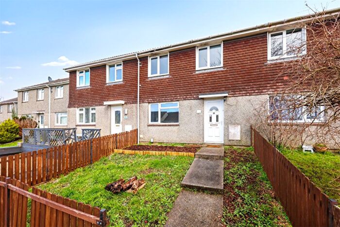 3 Bedroom Detached House For Sale In Summerfields, Saltash, Cornwall, PL12