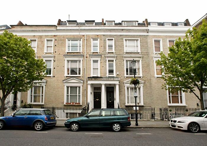 2 Bedroom Flat To Rent In Eardley Crescent, Earls Court, SW5