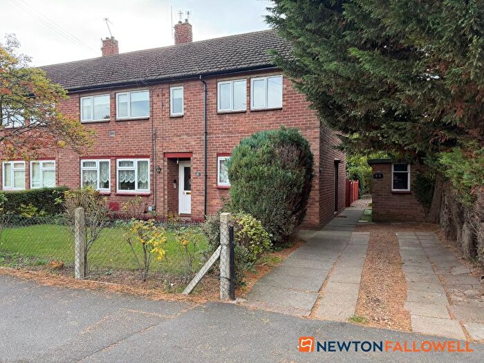 2 Bedroom Flat For Sale In Ash Road, Newark, NG24