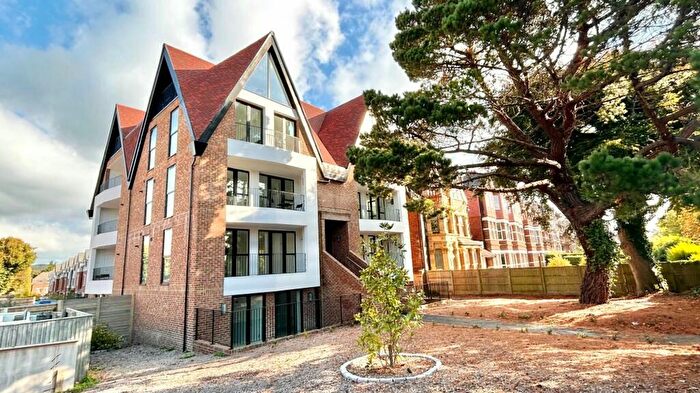 2 Bedroom Flat To Rent In Virgo Fidelis, Shorncliffe Road, CT20
