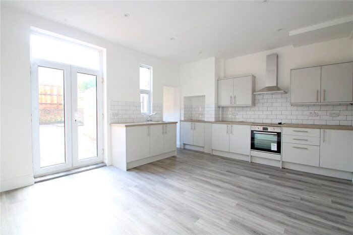 3 Bedroom Terraced House To Rent In Gathorne Road, Bristol, BS3