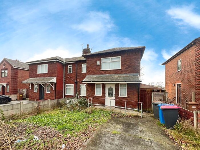 3 Bedroom Semi Detached House For Sale In Chorley Road, Swinton, M27