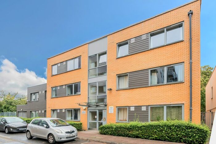 1 Bedroom Flat To Rent In Deals Gateway, London, SE13