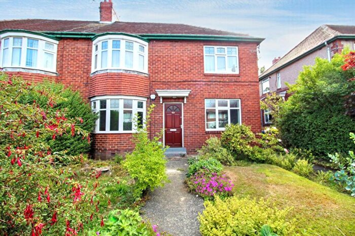 2 Bedroom Flat To Rent In Great North Road, Gosforth, Newcastle Upon Tyne, Tyne And Wear, NE3