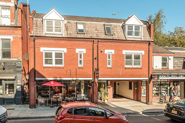 Studio To Rent In Richmond Road, East Twickenham, TW1