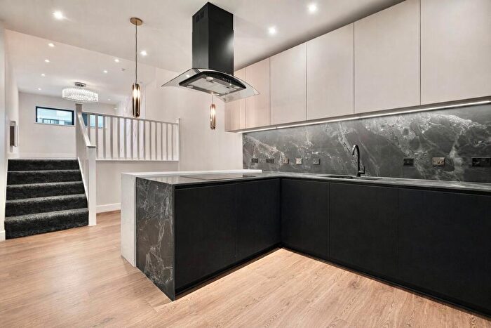 1 Bedroom Apartment To Rent In Croft Road, Bingley, BD16