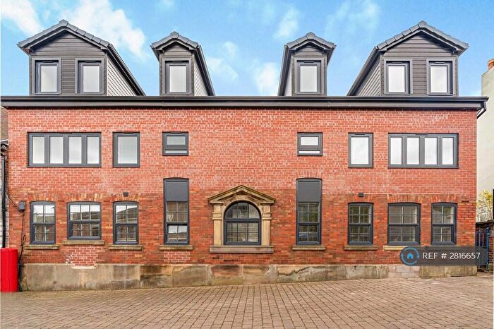 2 Bedroom Flat To Rent In Marple Bank Apartments, Marple, SK6