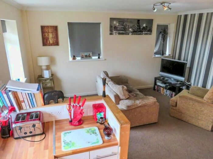 1 Bedroom To Rent In New Heath Close, Wednesfield